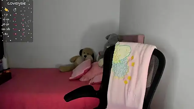 Snapshot of youpinkgirl_ chatting on 7, 2, 2025 youpinkgirl  online show from 7, 2, 2025