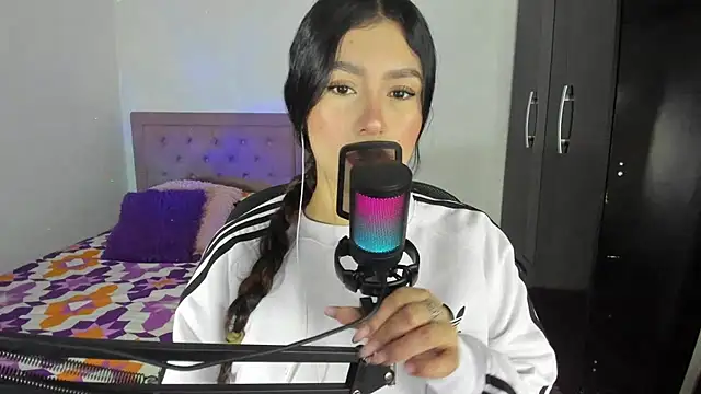 Snapshot of youpinkgirl_ chatting on 12, 11, 2025 youpinkgirl online show from 12, 11, 2025