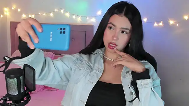 Snapshot of youpinkgirl_ chatting on 17, 12, 2025 youpinkgirl online show from 17, 12, 2025