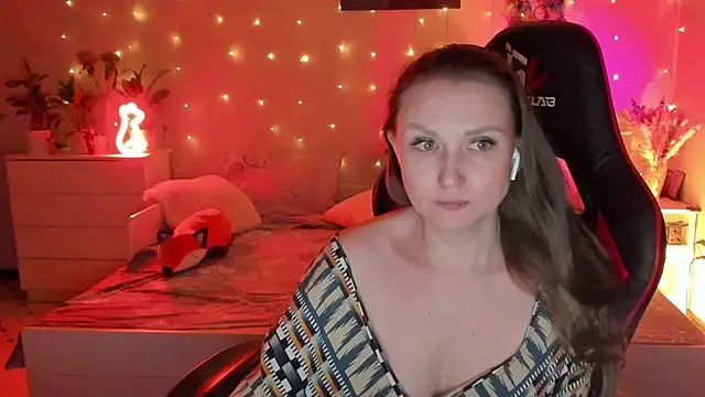 Snapshot of desperatehousewife__ chatting on 21, 1, 2025 desperatehousewife online show from 21, 1, 2025