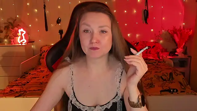 Snapshot of desperatehousewife__ chatting on 10, 10, 2025 desperatehousewife online show from 10, 10, 2025