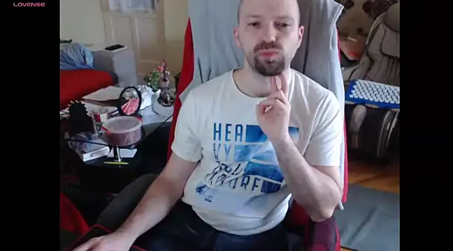 RealManHaveHairy online show from 22, 3, 2025