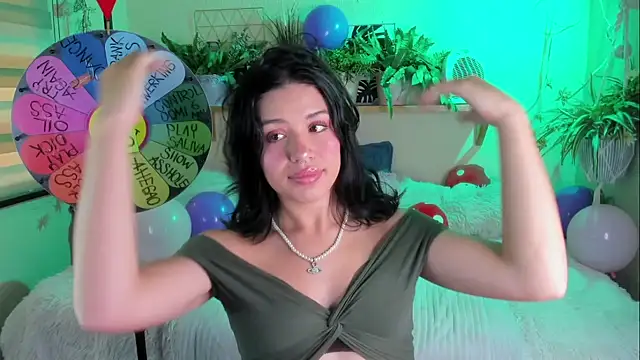 MiaaRose online show from 3, 12, 2025