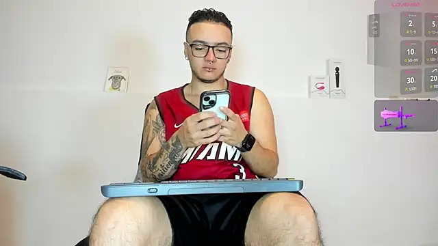 male pussy online show from 25, 2, 2025