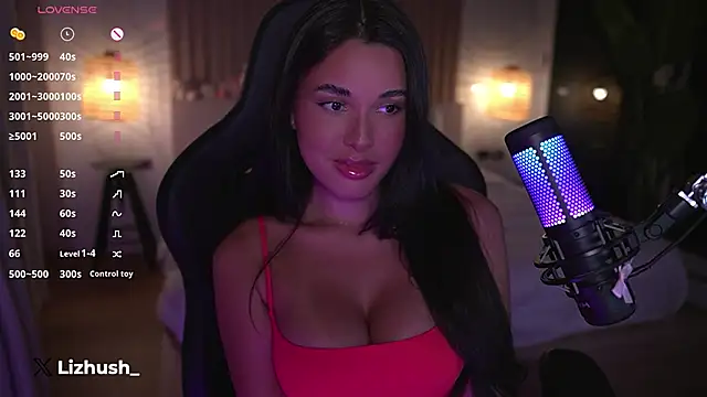 Snapshot of Lizhush_ chatting on 17, 2, 2025 Lizhush online show from 17, 2, 2025