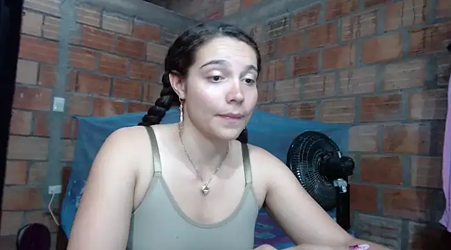 Jeessxxx01 online show from 12, 1, 2025