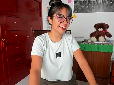 Isabellaa22 1 online show from 4, 12, 2024