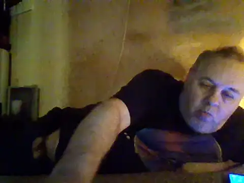 Nightshade7712 online show from 27, 2, 2025