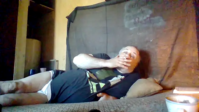 Nightshade7712 online show from 16, 10, 2025