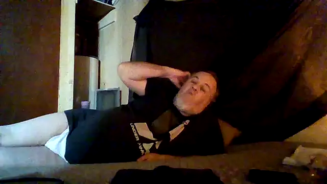 Nightshade7712 online show from 22, 2, 2026