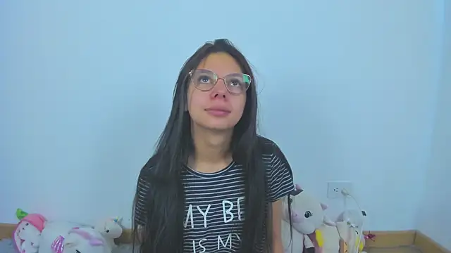 Snapshot of Bonniepark chatting on 23, 11, 2025 Bonniepark online show from 23, 11, 2025