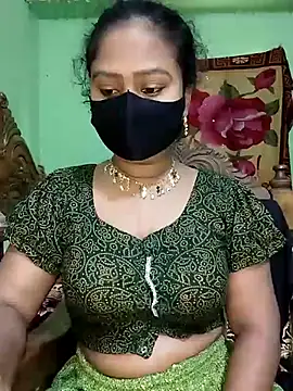 Idhika Paul online show from 8, 3, 2025