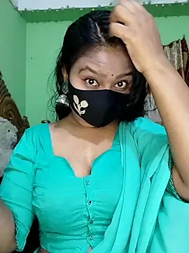 Idhika Paul online show from 13, 3, 2025