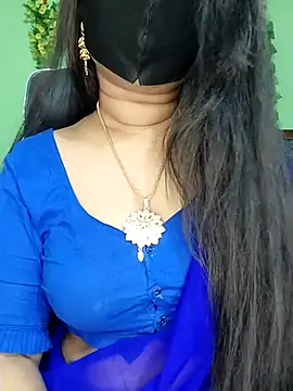 Idhika Paul online show from 11, 10, 2025