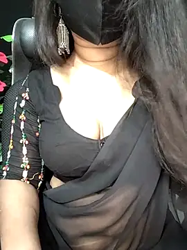 Idhika Paul online show from 15, 10, 2025