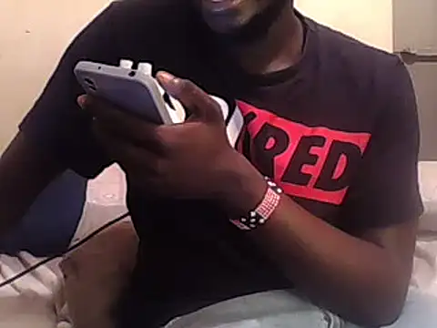 MaskedGQ online show from 1, 2, 2025