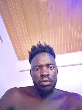 MaskedGQ online show from 11, 10, 2025