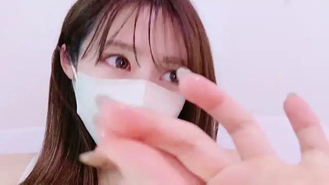 Snapshot of Mii_v_v chatting on 9, 2, 2025 Mii v v online show from 9, 2, 2025