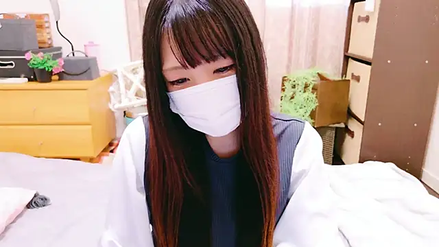 Snapshot of tsumugi_h chatting on 2, 12, 2024 tsumugi h online show from 2, 12, 2024