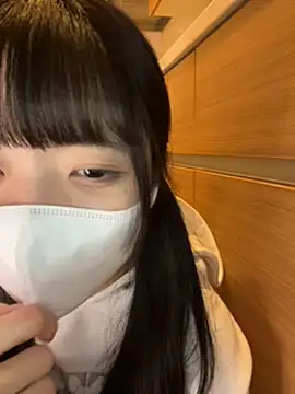 Snapshot of irohani_usagi chatting on 3, 1, 2025 irohani usagi online show from 3, 1, 2025