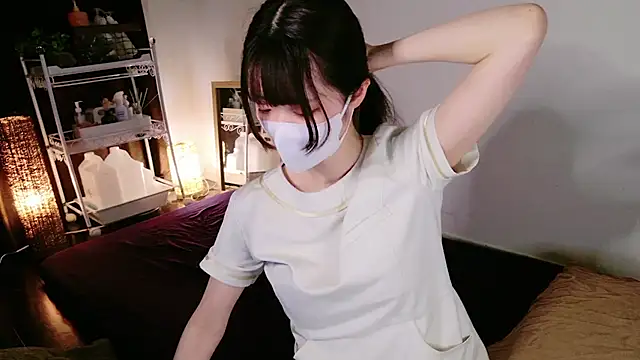 Snapshot of irohani_usagi chatting on 7, 1, 2025 irohani usagi online show from 7, 1, 2025