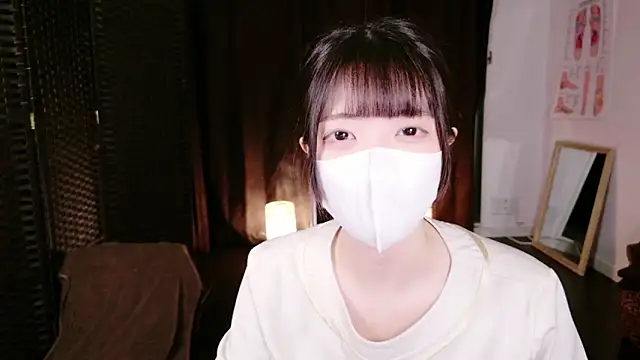 Snapshot of irohani_usagi chatting on 8, 2, 2025 irohani usagi online show from 8, 2, 2025