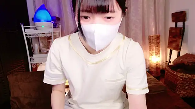 Snapshot of irohani_usagi chatting on 27, 2, 2025 irohani usagi online show from 27, 2, 2025