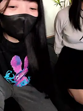 Snapshot of irohani_usagi chatting on 30, 11, 2025 irohani usagi online show from 30, 11, 2025