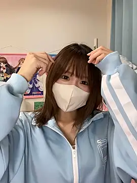 Yui-Ch online show from 15, 10, 2025