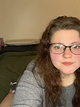 Snapshot of sexybee124 chatting on 11, 4, 2026 sexybee124 online show from 11, 4, 2026