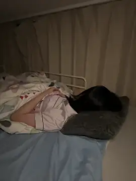 Snapshot of -mirai- chatting on 16, 3, 2025 -mirai- online show from 16, 3, 2025