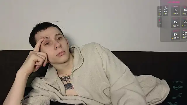 Snapshot of R1mmo__ chatting on 11, 2, 2025 R1mmo   online show from 11, 2, 2025