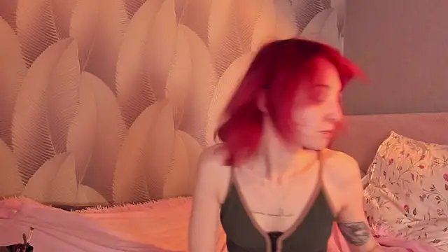 Snapshot of CrystalRey chatting on 17, 3, 2025 CrystalRey online show from 17, 3, 2025