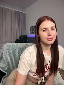 Milkissss online show from 2, 3, 2025