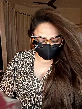 Snapshot of SEXY-Sardarni chatting on 29, 4, 2026 SEXY-Sardarni online show from 29, 4, 2026