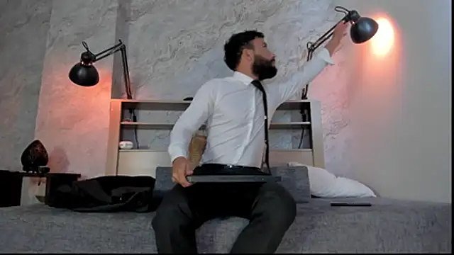 bruno woods online show from 7, 1, 2026