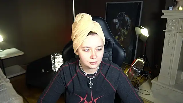 carolina elf online show from 20, 2, 2025