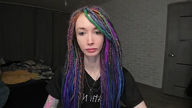 Roxy Silver online show from 10, 1, 2025