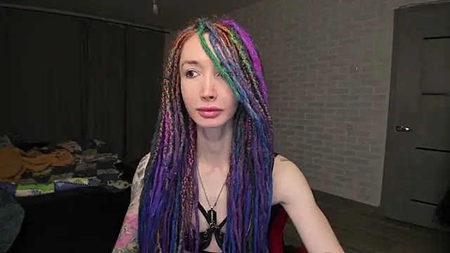 Roxy Silver online show from 11, 1, 2025