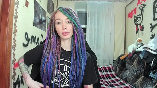 Roxy Silver online show from 20, 1, 2025