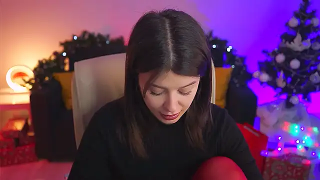 Snapshot of NicoleMun chatting on 8, 12, 2024 NicoleMun online show from 8, 12, 2024