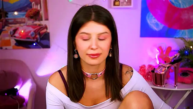 Snapshot of NicoleMun chatting on 24, 1, 2025 NicoleMun online show from 24, 1, 2025