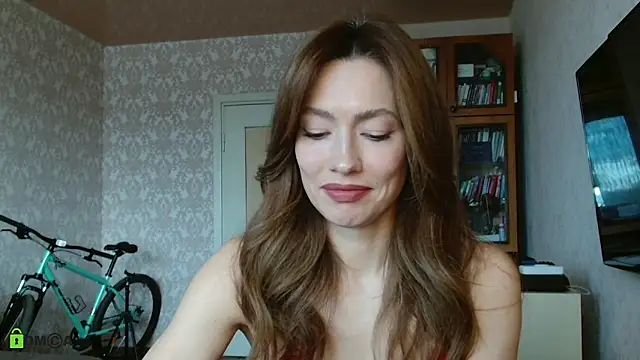 alicia spicy online show from 27, 9, 2025