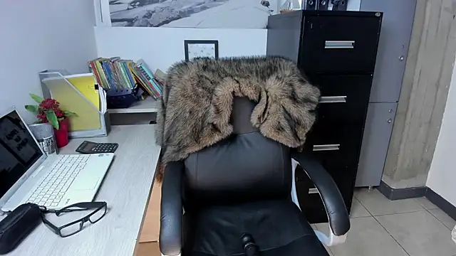 xenia golden online show from 23, 10, 2025