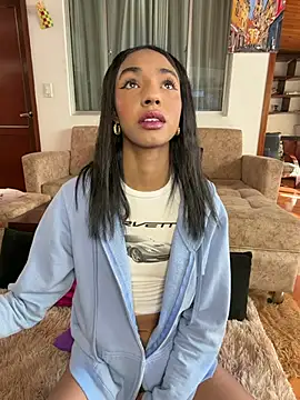 Snapshot of xenia_golden chatting on 28, 7, 2026 xenia golden online show from 28, 7, 2026