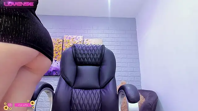  AlejaCruz  online show from 26, 2, 2025