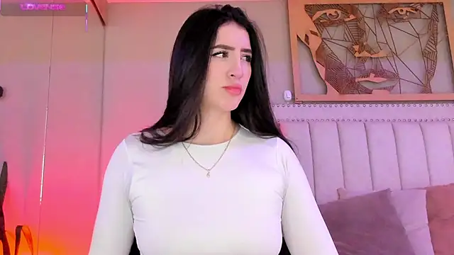  AlejaCruz  online show from 8, 10, 2025