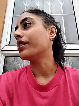 cleopatra-phaedra online show from 1, 2, 2025