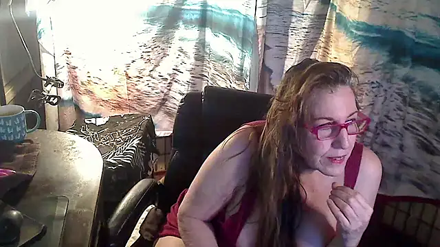 Snapshot of Ireallysquirt chatting on 16, 2, 2025 Ireallysquirt online show from 16, 2, 2025