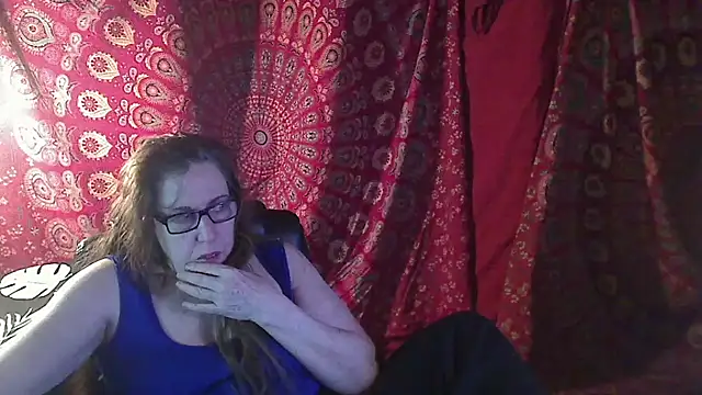 Snapshot of Ireallysquirt chatting on 28, 2, 2025 Ireallysquirt online show from 28, 2, 2025